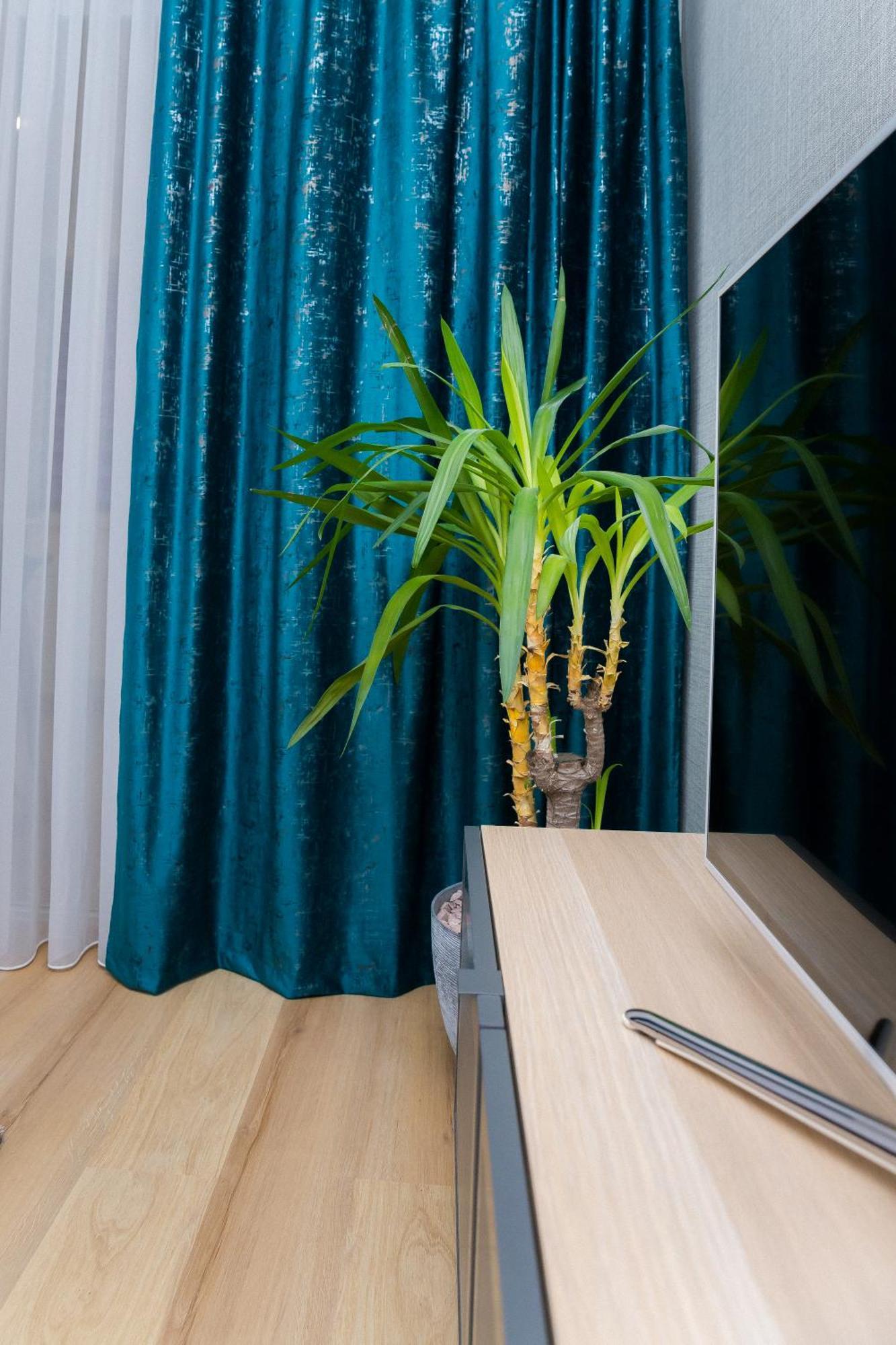Elysian Urbanscape Brown, 2 Rooms, Near Bucharest Chiajna Buitenkant foto