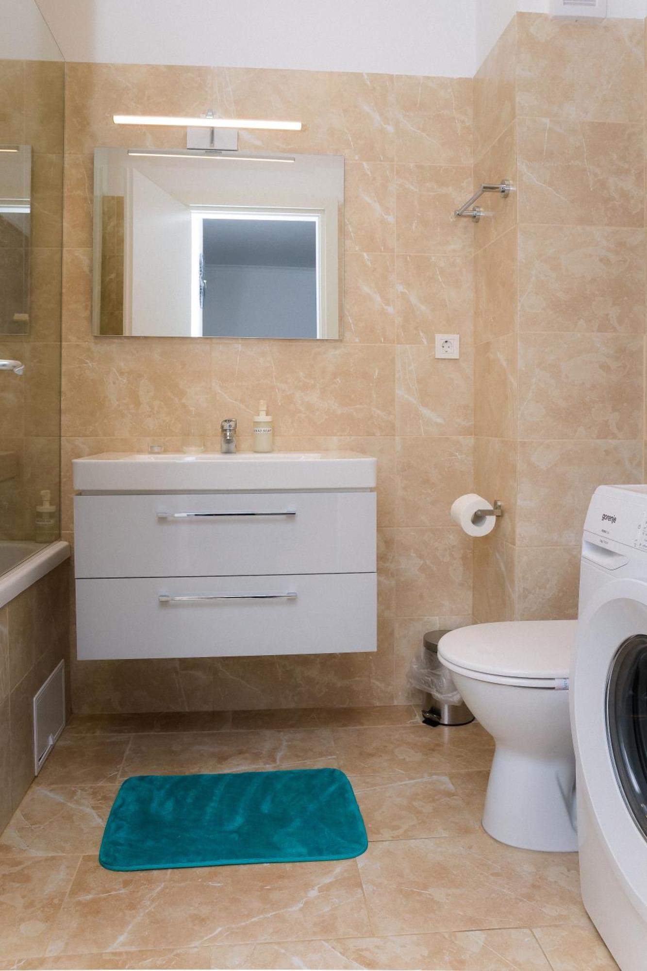 Elysian Urbanscape Brown, 2 Rooms, Near Bucharest Chiajna Buitenkant foto